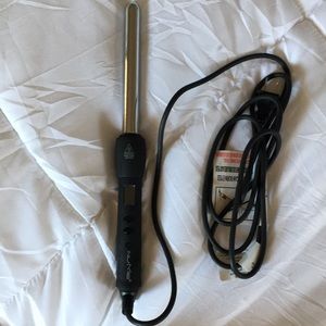 NuMe curling wand